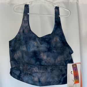 Women’s Galaxy Medium Activewear Cropped Tank/ Sports Bra 💙💜